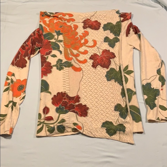 Beautiful Anthropologie floweredsweater - Picture 4 of 5